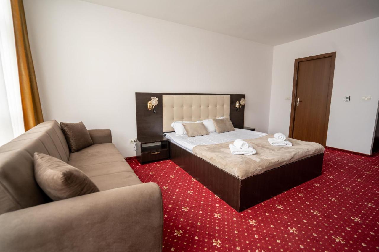 Hotel N Residence 티미쇼아라 외부 사진