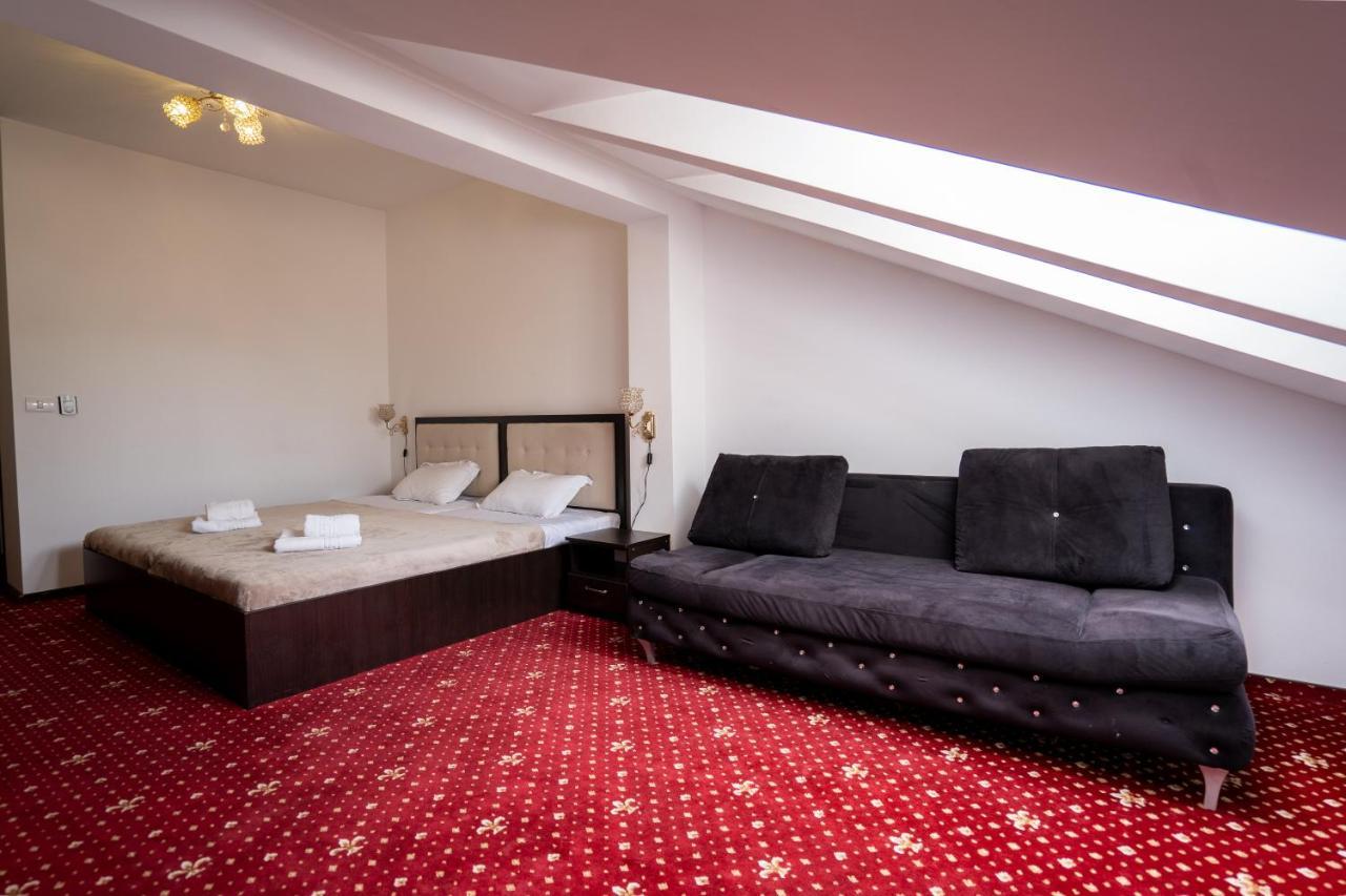 Hotel N Residence 티미쇼아라 외부 사진