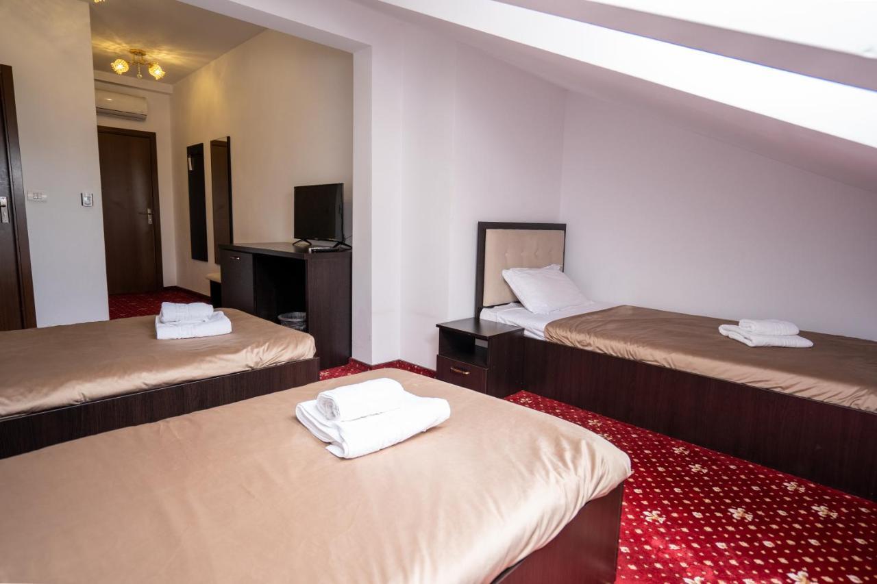 Hotel N Residence 티미쇼아라 외부 사진