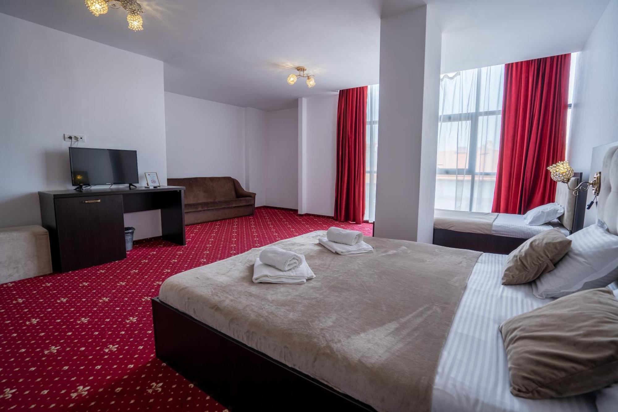 Hotel N Residence 티미쇼아라 외부 사진