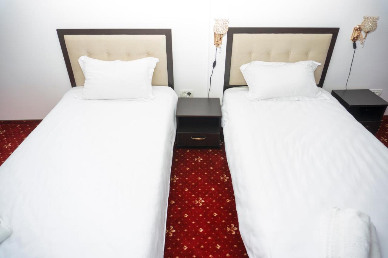 Hotel N Residence 티미쇼아라 외부 사진